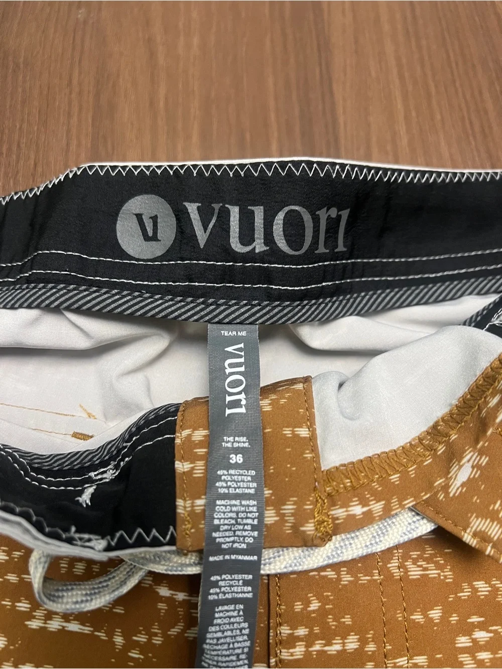 Vuori Men’s Cruise Board Shorts Caramel Size 36